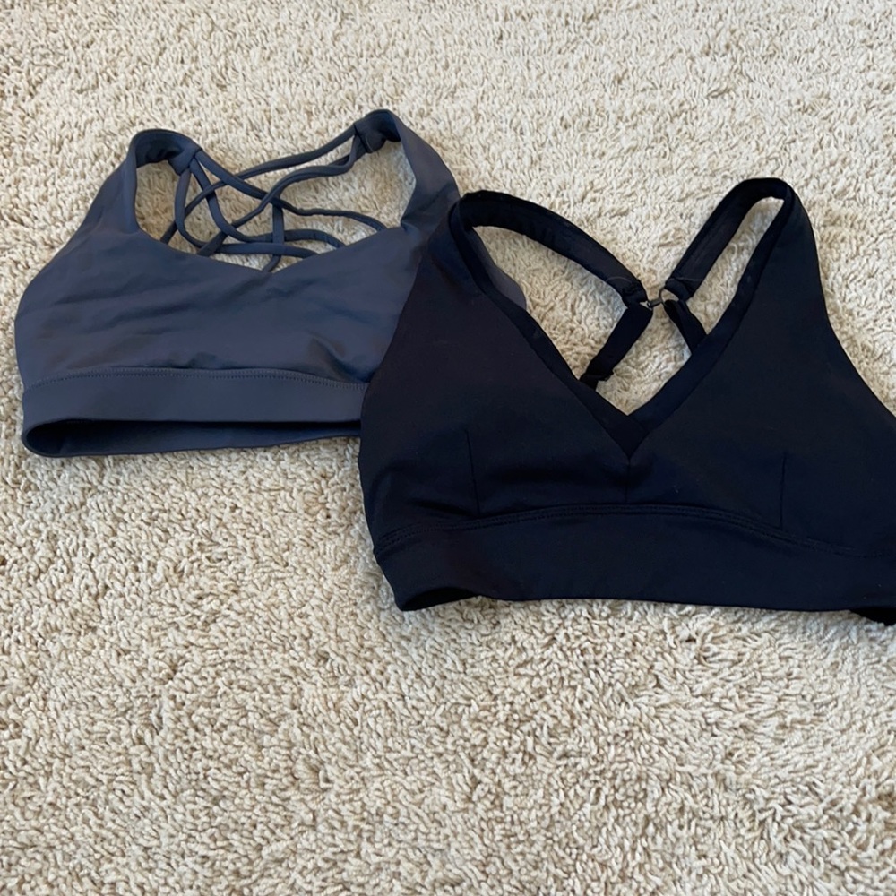 Sports bra